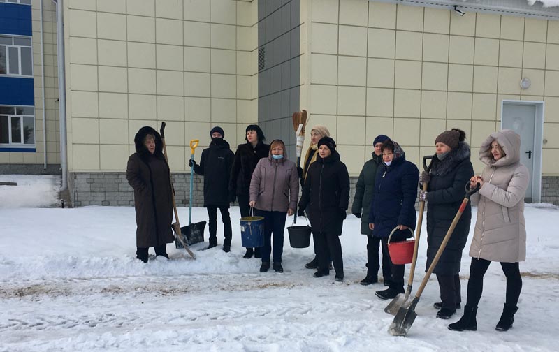 Ждем детей в школу.